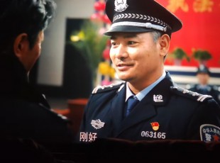 至尊国际开展《雅丹卫士》观影主题党日活动